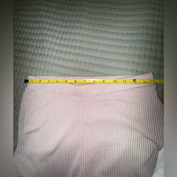 21 Saints wide leg ribbed Pants. Flowy and cozy. Creamy-pink tinge Size L. NWOT - Picture 8 of 12